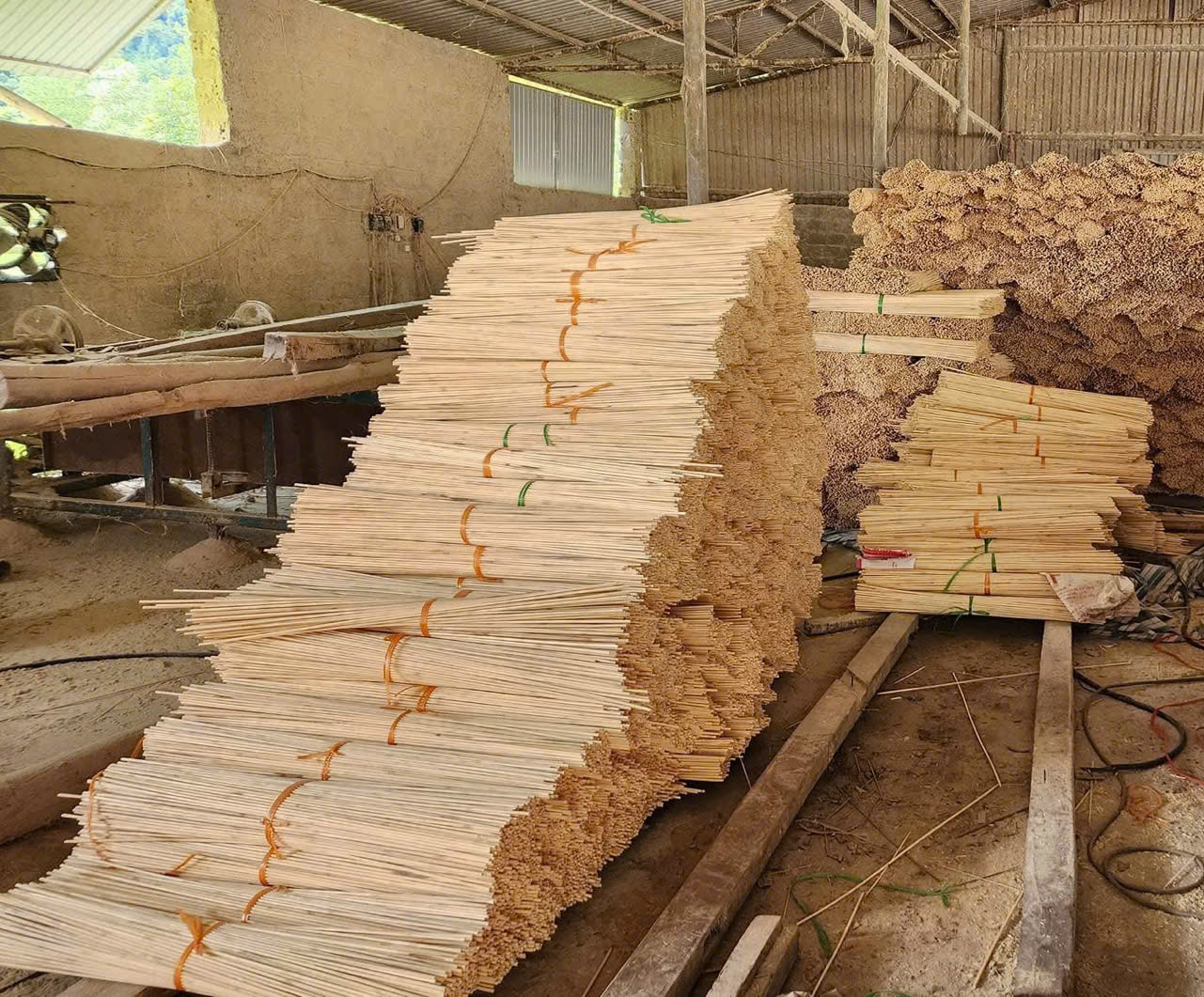 Nguồn Hàng Tre Công Nghiệp Xuất Khẩu Việt Nam – Vật Liệu Xanh Quốc Tế