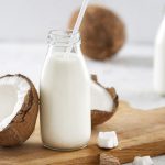 KHÁCH MUA COCONUT MILK