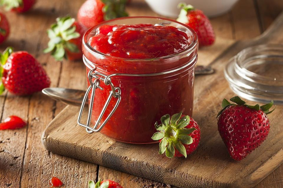 Buyer tìm nhà cung cấp Fruit Jams (Mix Fruit, Strawberry, Mango, Raspberry), số lượng 1 container 20 feet